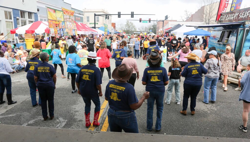 Overview of Forsythia Festival 