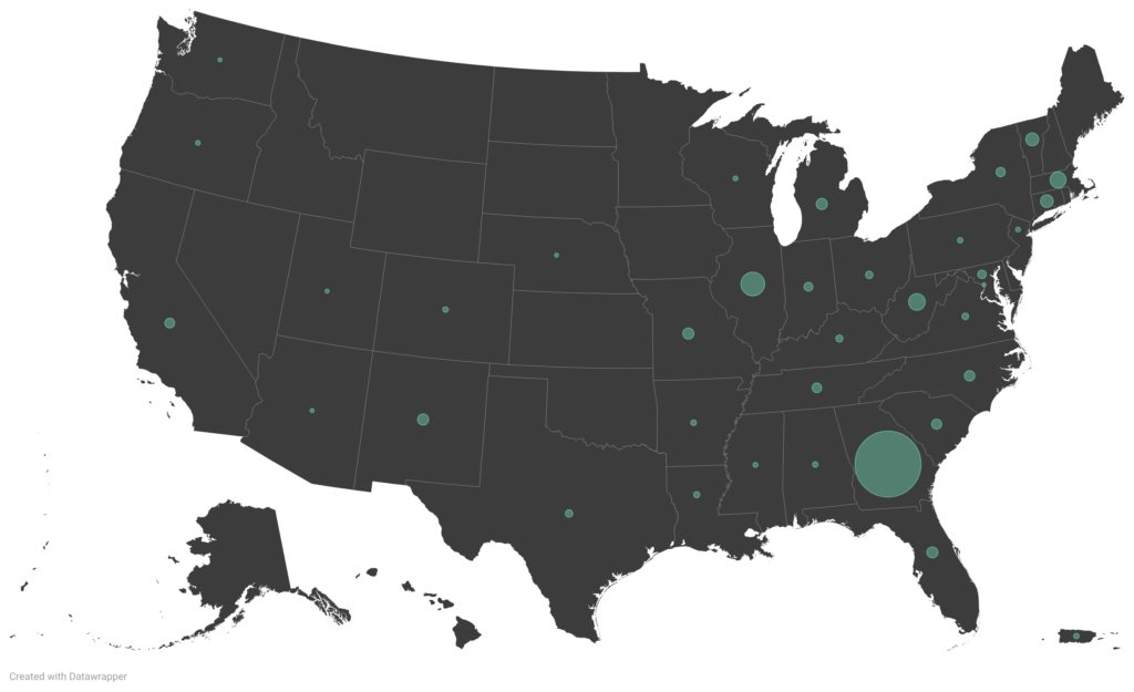 USA map with varying sizes of dots showing where people are visiting from
